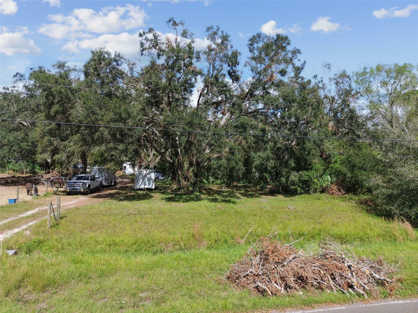 Property Photo:  1619 Butch Cassidy Trail  FL 33598 