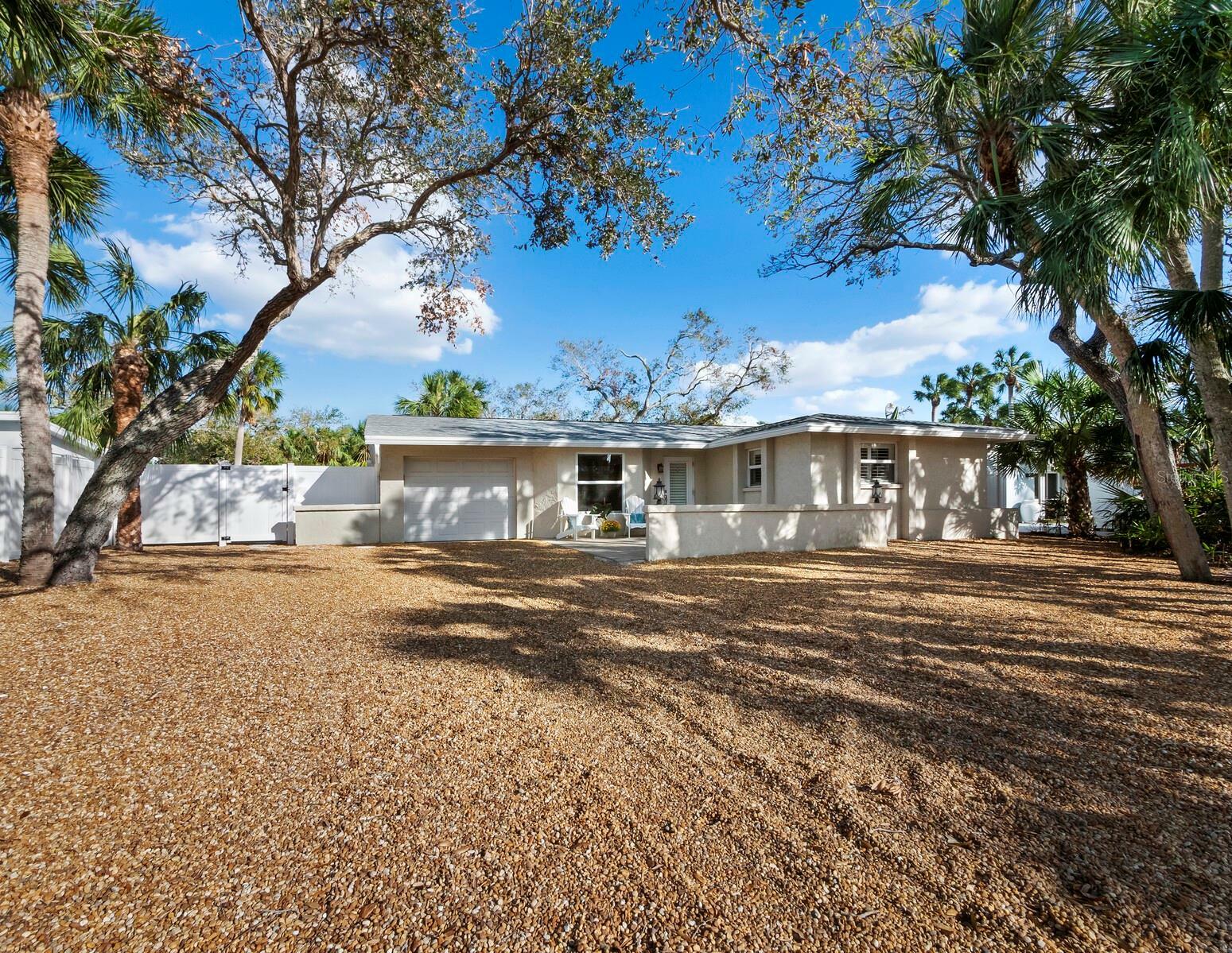 Property Photo:  5133 Sandy Beach Avenue  FL 34242 