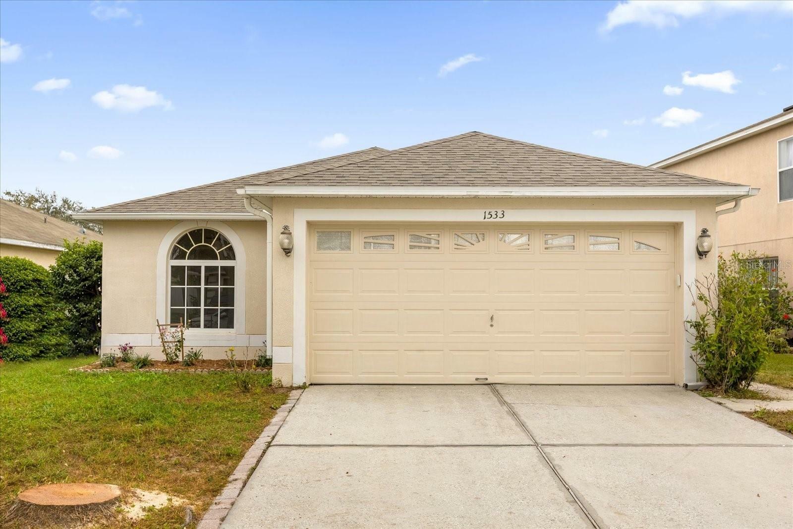 Property Photo:  1533 Loch Avich Road  FL 34787 