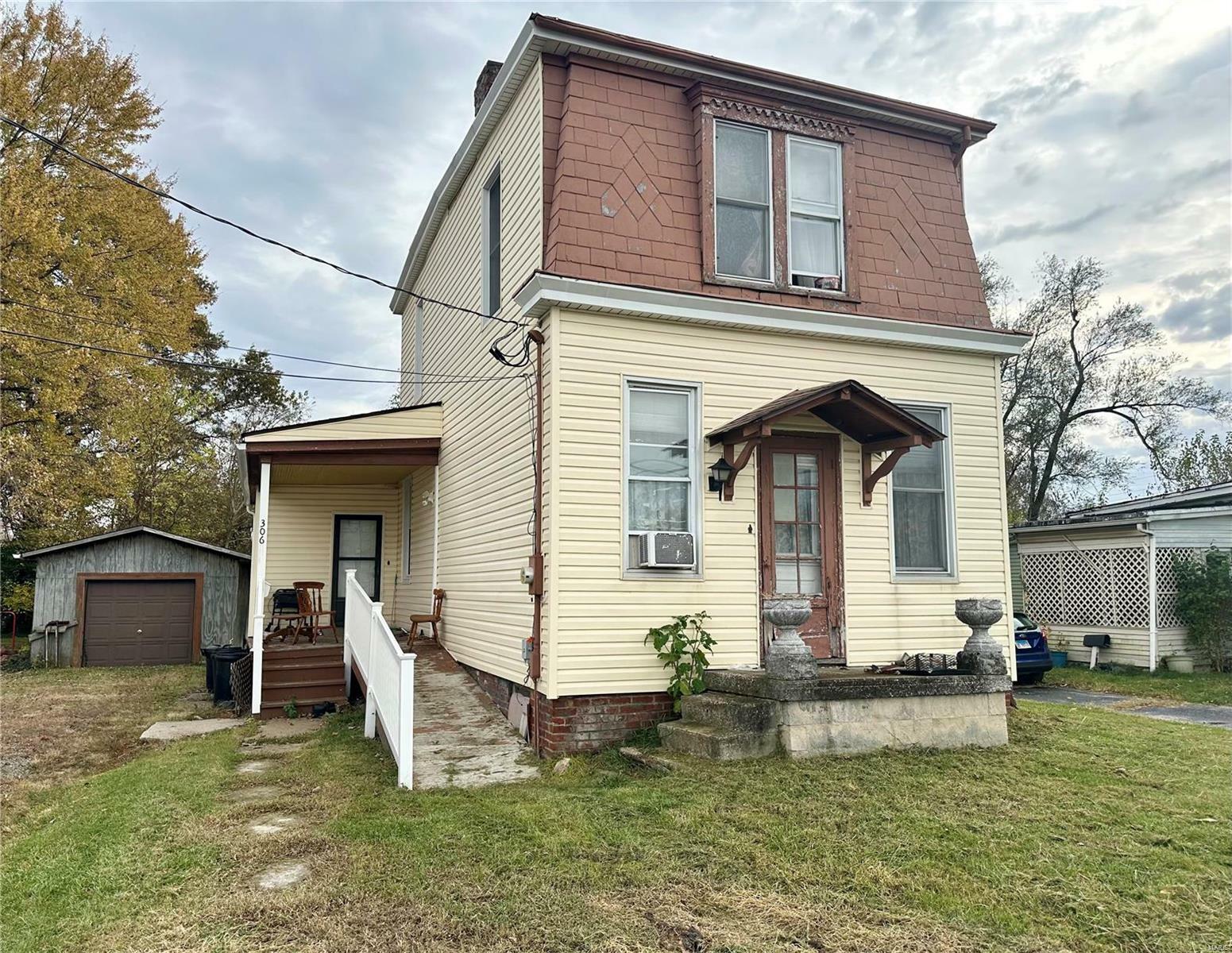 Property Photo:  306 South 20th Street  IL 62226 