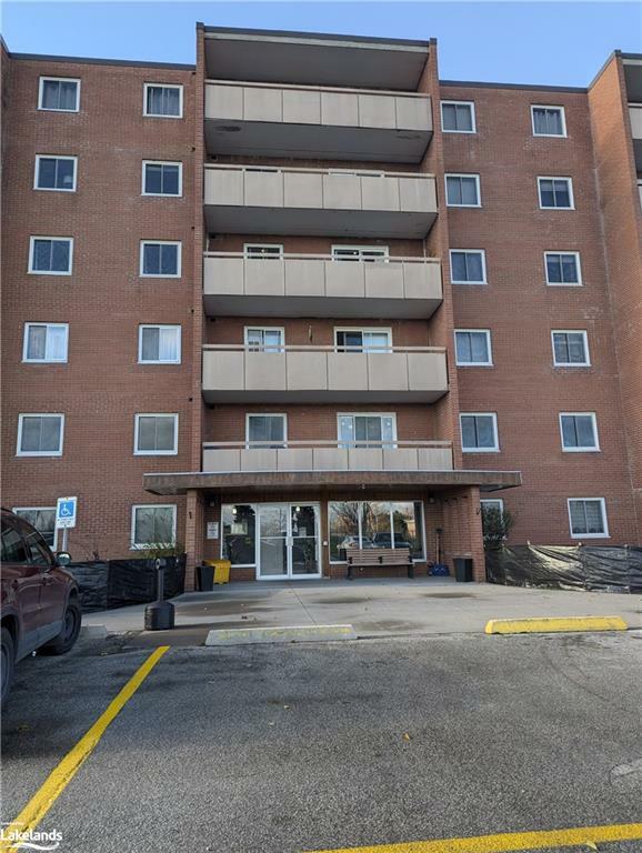 Property Photo:  460 Ontario Street 403  ON L9Y 4E5 