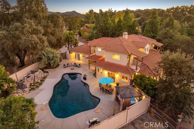Property Photo: 8865 San Gabriel Road CA 93422