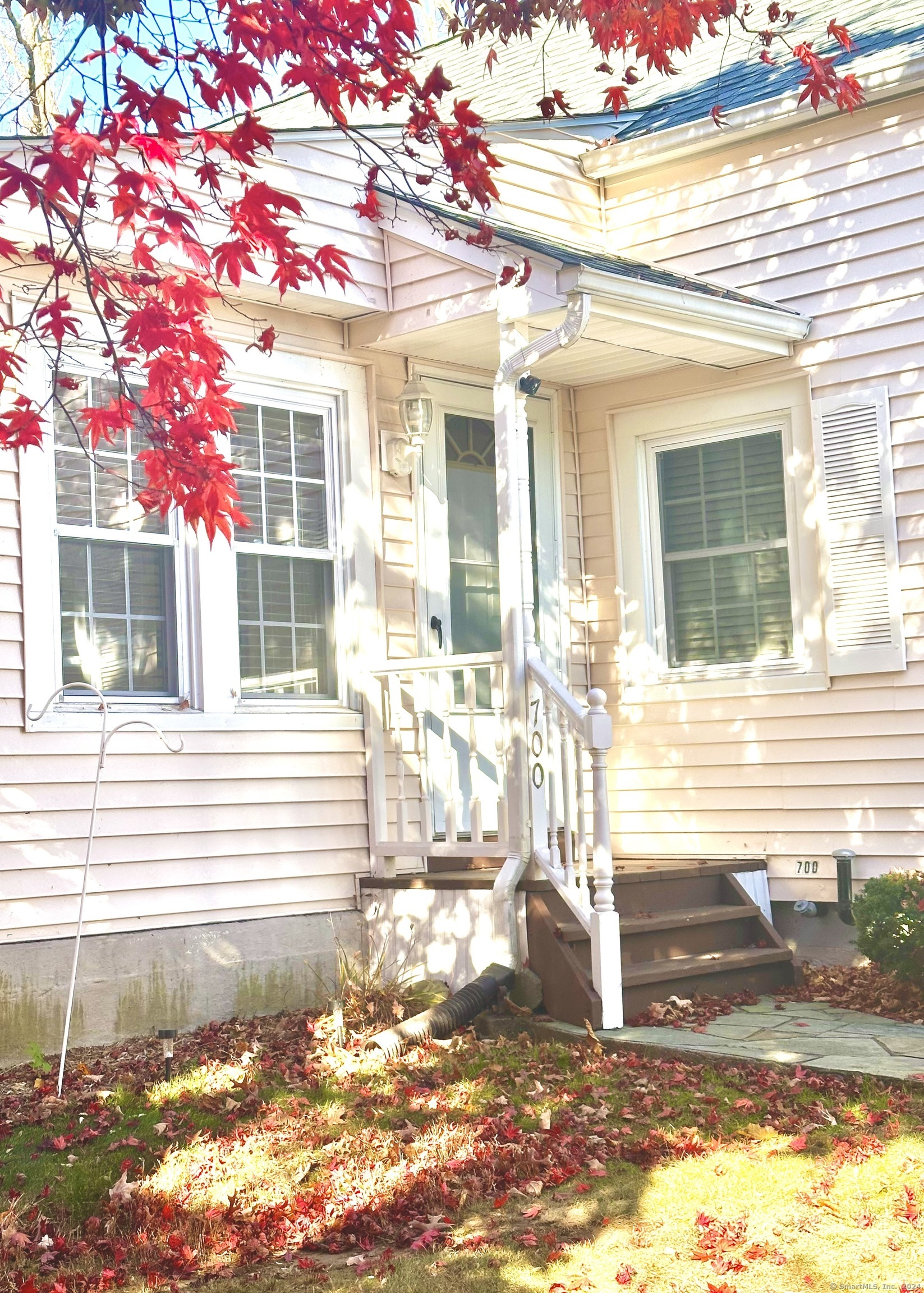 Property Photo:  708 Racebrook Road  CT 06477 