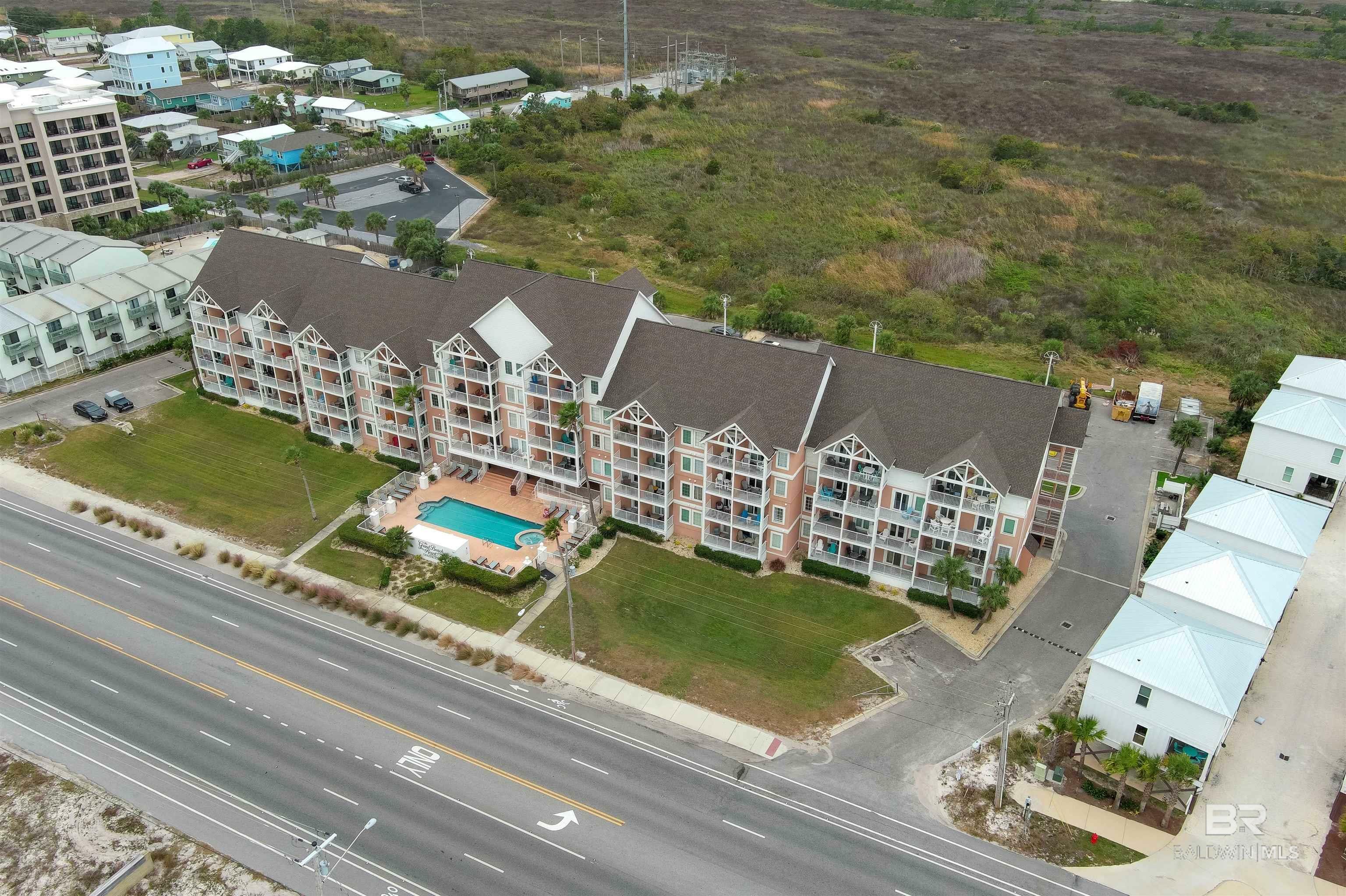 Property Photo:  572 E Beach Boulevard 318  AL 36542 