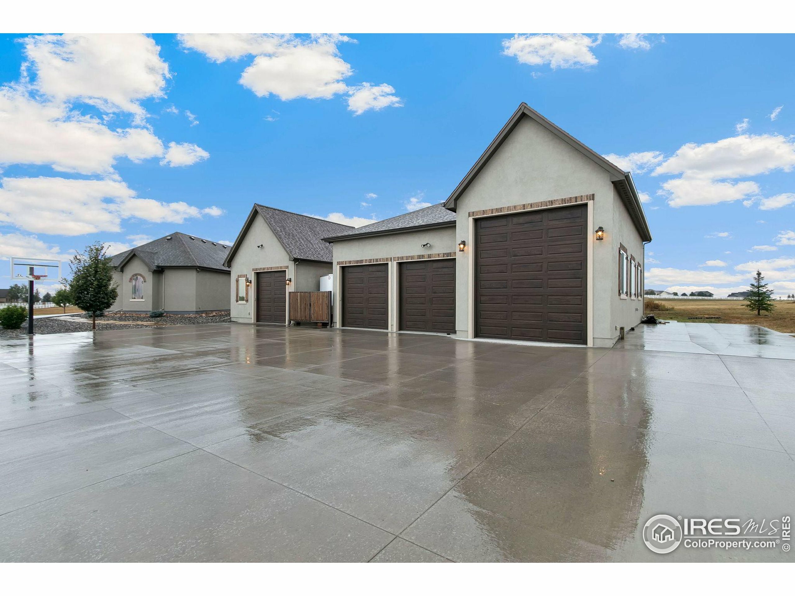 Property Photo:  39547 Hilltop Cir  CO 80610 