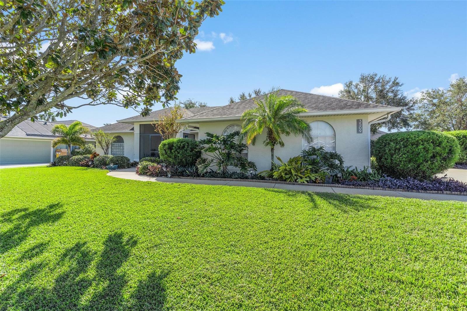 Property Photo:  3509 Indian Trail  FL 32726 