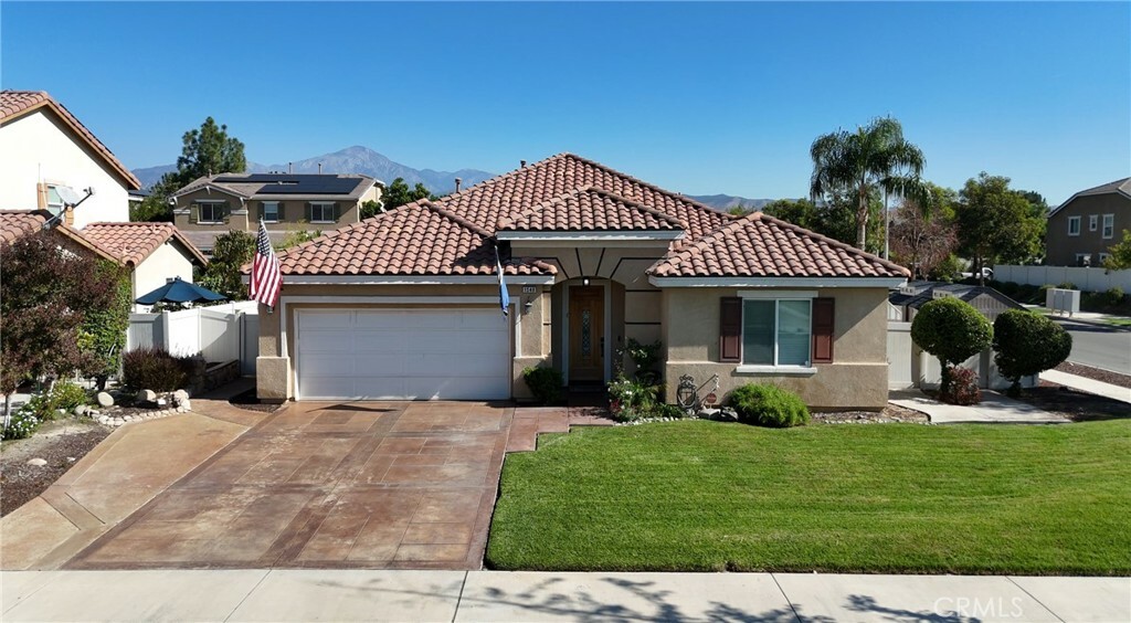 Property Photo:  1548 Hanford Street  CA 92374 