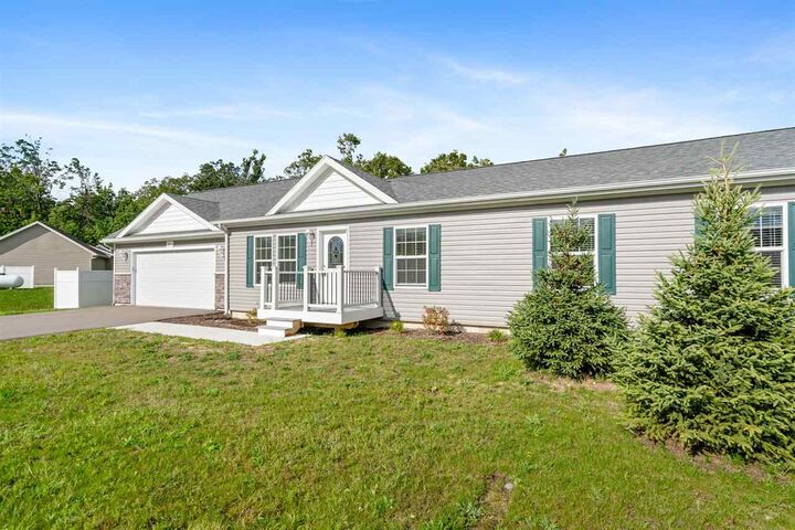 Property Photo: 3911 Leslie #17 MI 49770