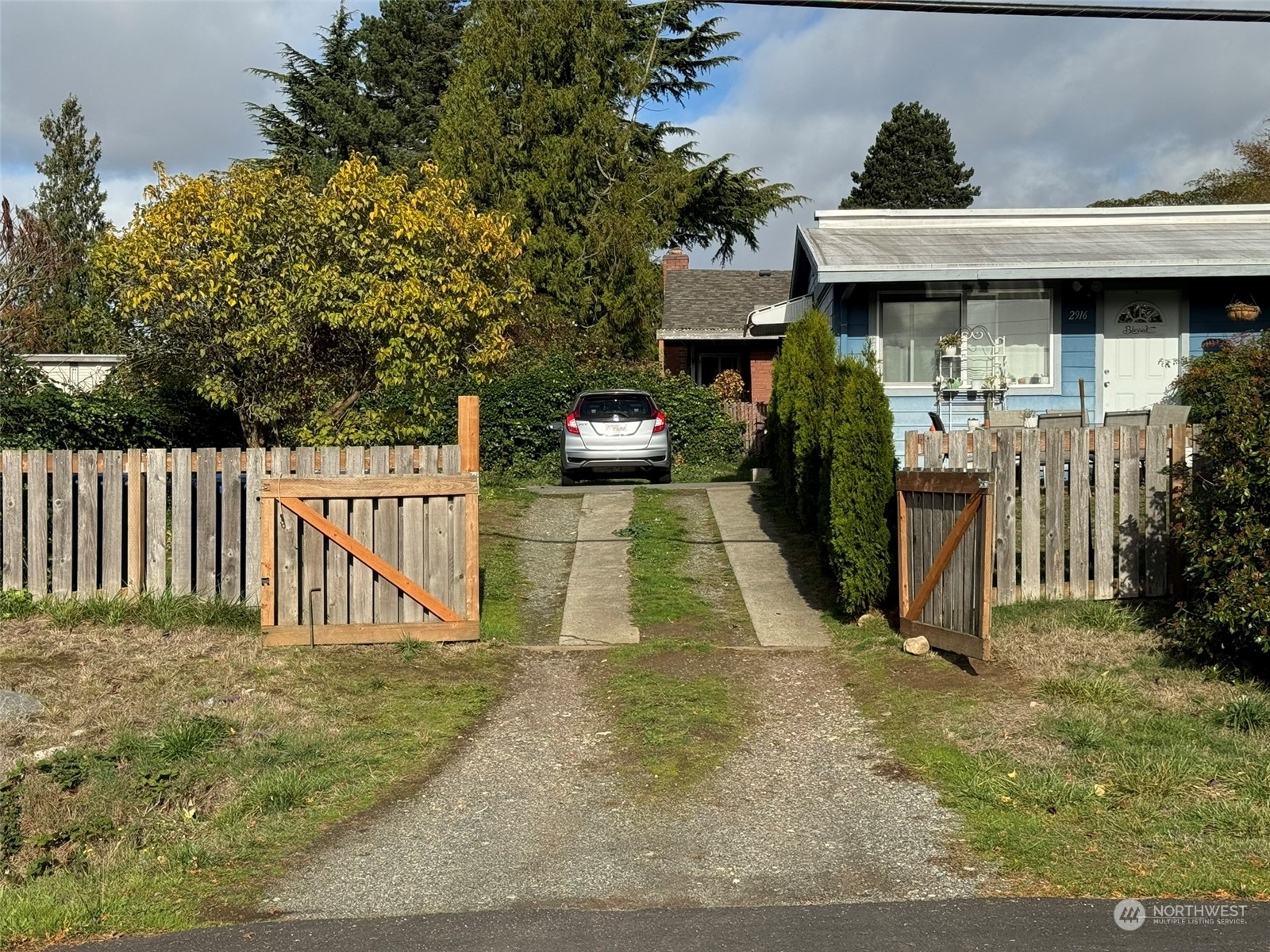 Property Photo:  2916 S 220th Street  WA 98198 