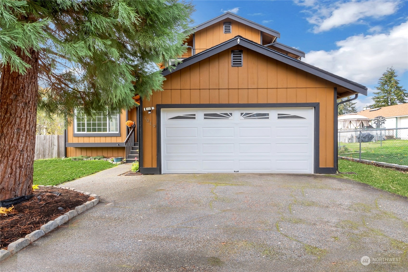 Property Photo: 1019 Shadberry Court SE WA 98513