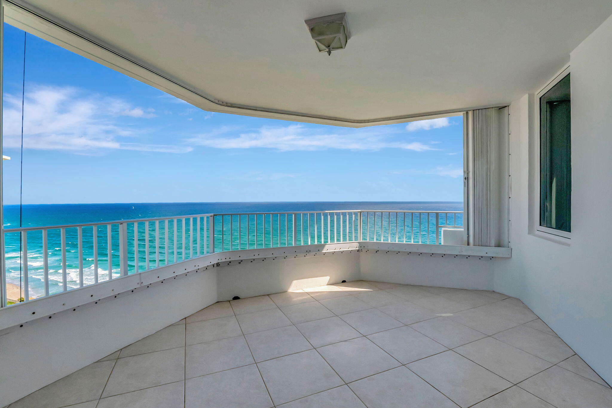 Property Photo:  550 S Ocean Boulevard 2001  FL 33432 