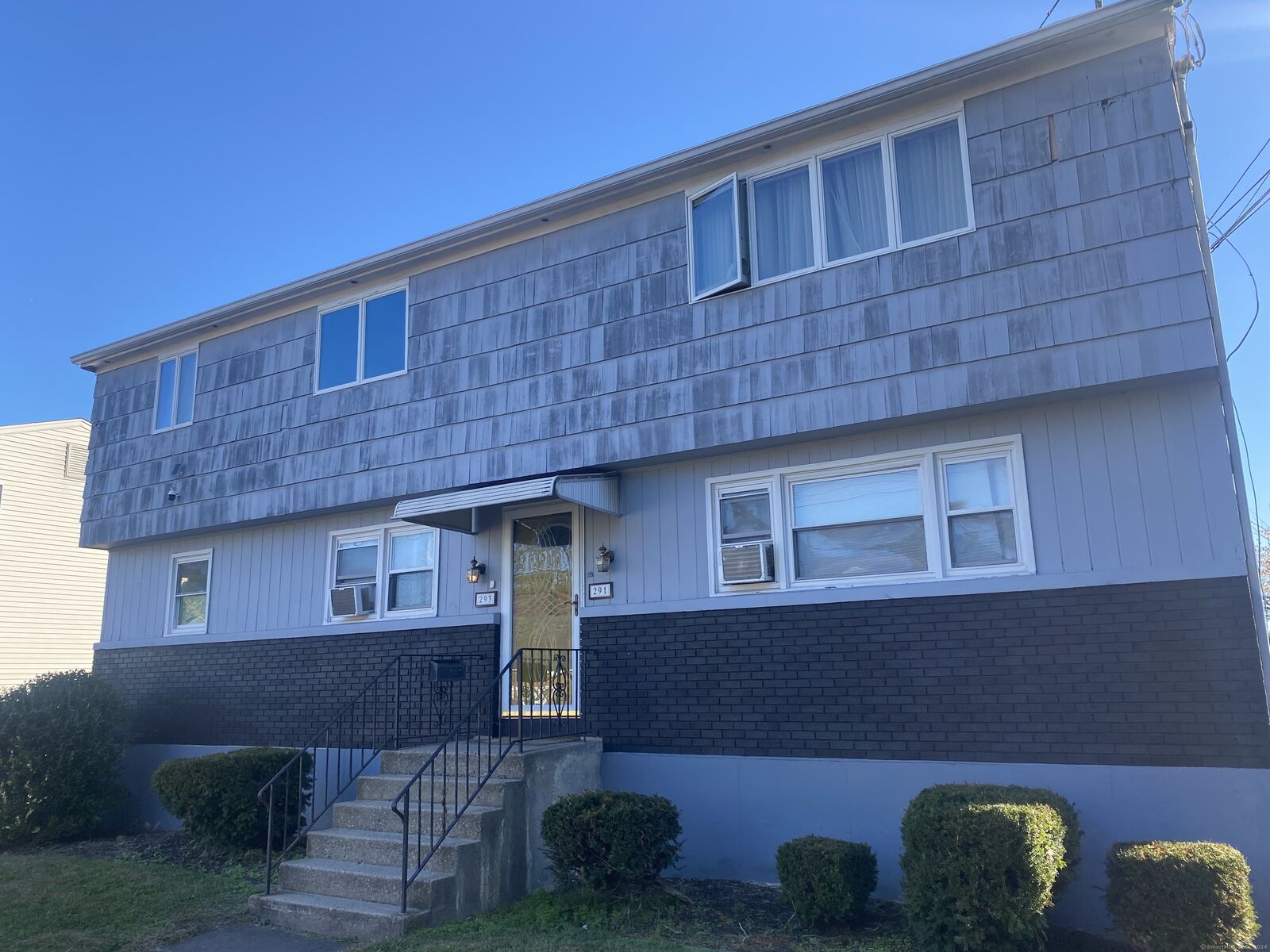 Property Photo:  291 Peck Avenue  CT 06516 