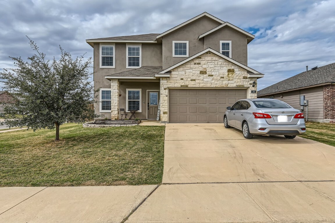 Property Photo:  105 Finn Trail  TX 78666 