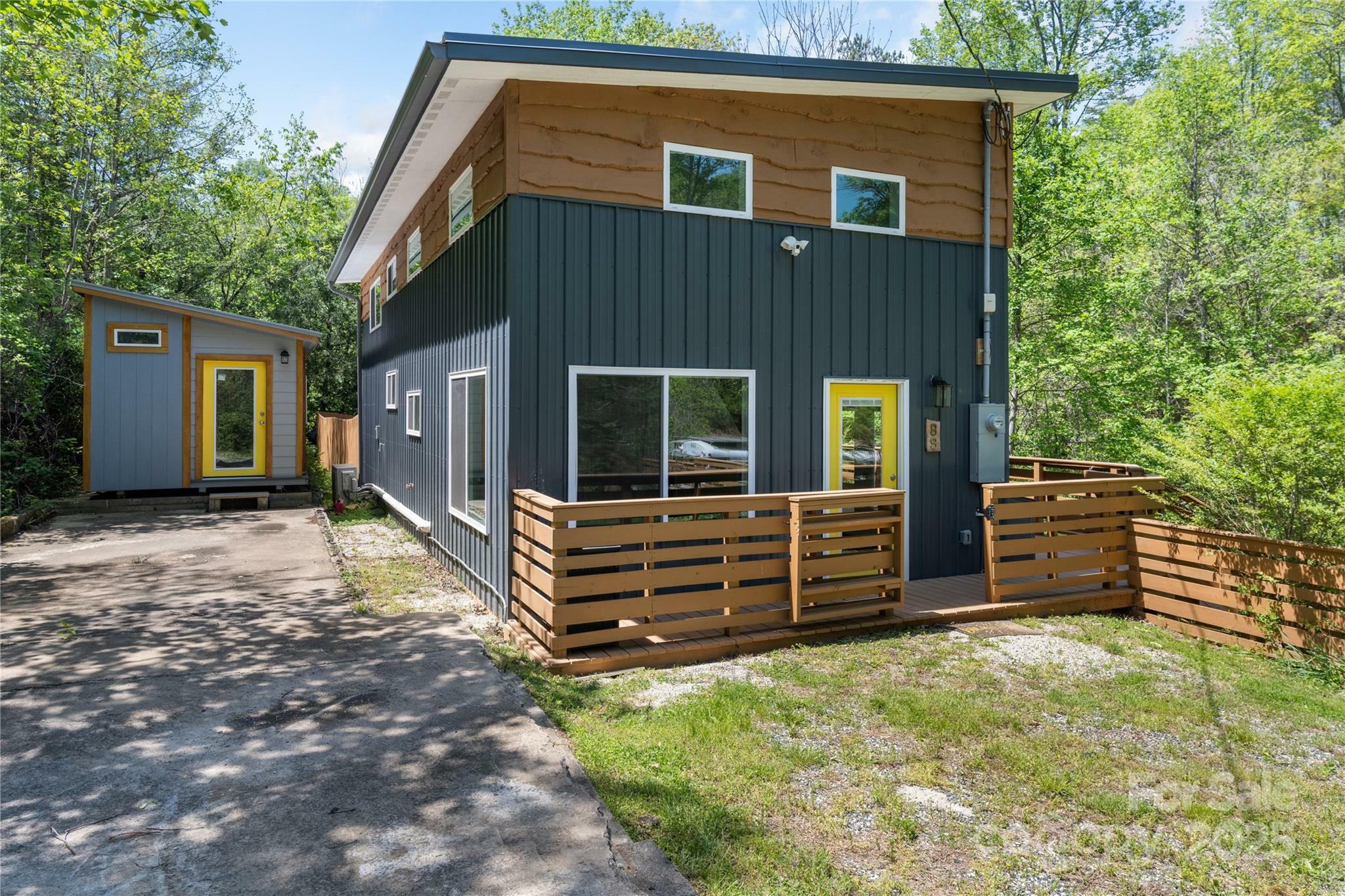 Property Photo: 89 Flynn Branch Road NC 28804