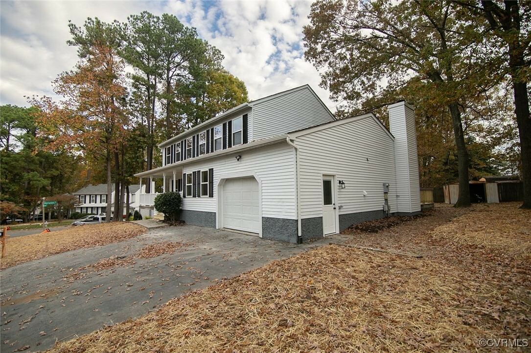 Property Photo:  4901 Kilcolman Drive  VA 23228 