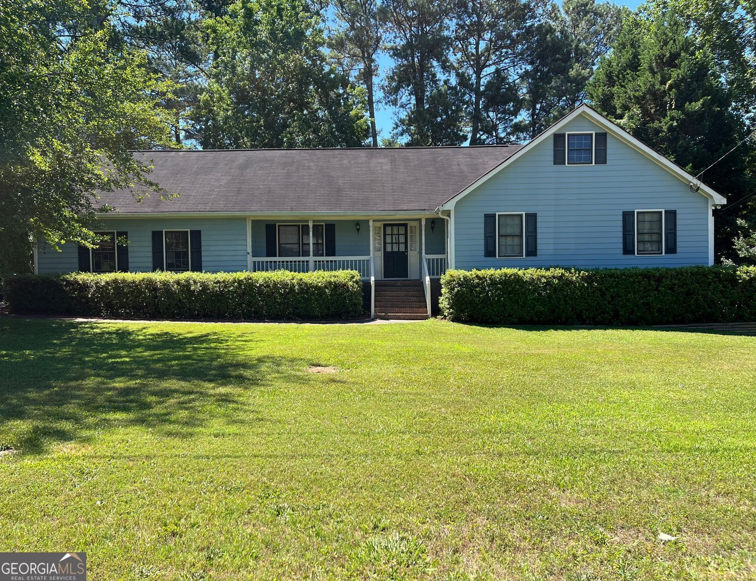 Property Photo: 2111 Hutton Drive GA 30017