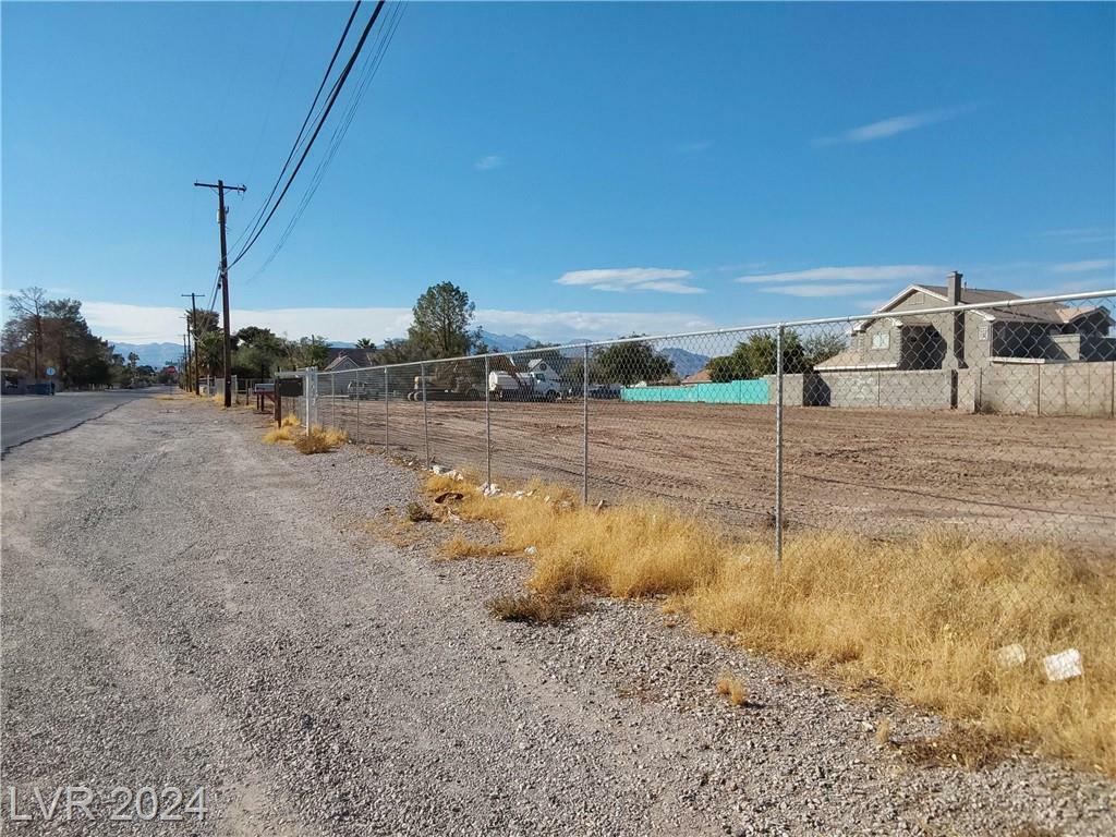 Property Photo:  5600 El Parque Avenue  NV 89146 