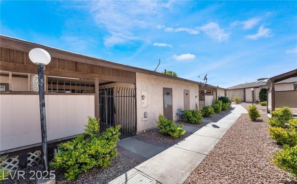 Property Photo:  3008 Saint George Street B  NV 89030 