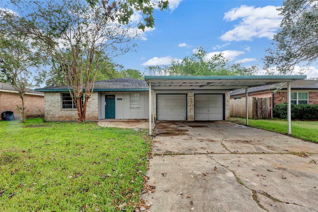 Property Photo:  4325 Stansel Drive  TX 77511 