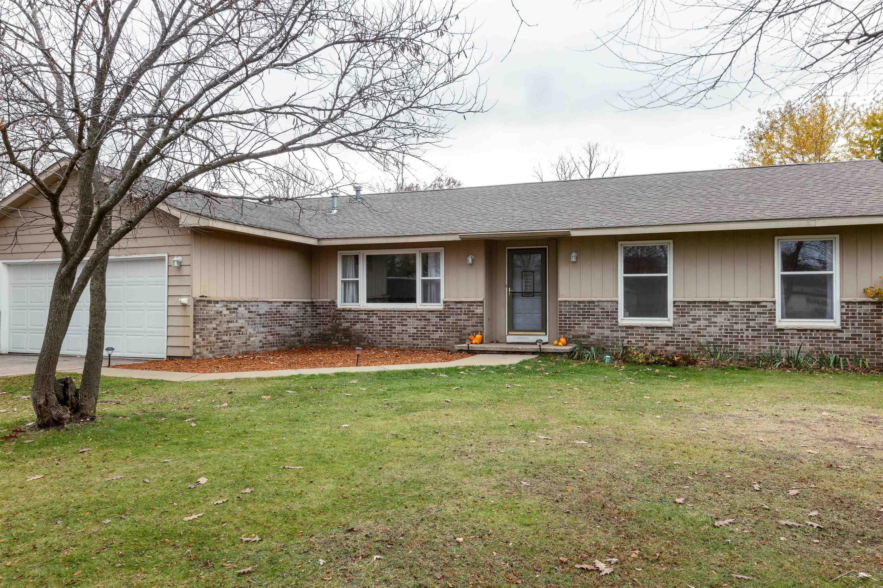 Property Photo:  675 Point Drive  MI 48617 