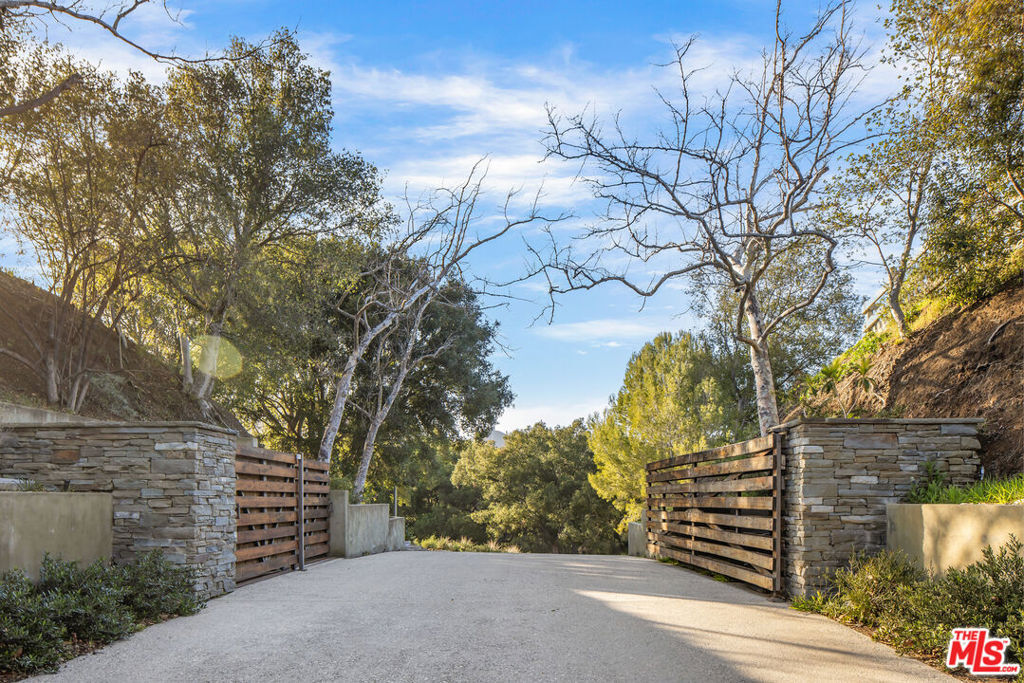 Property Photo: 715 Crater Camp Drive CA 91302