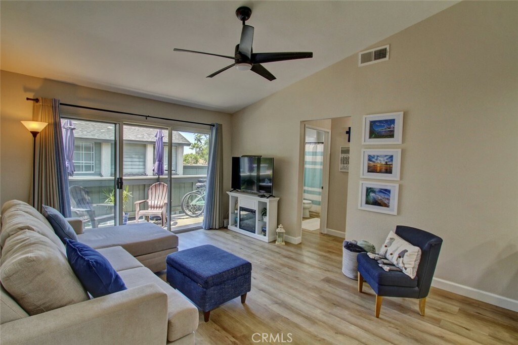 Property Photo:  18292 Parkview Lane 201  CA 92648 