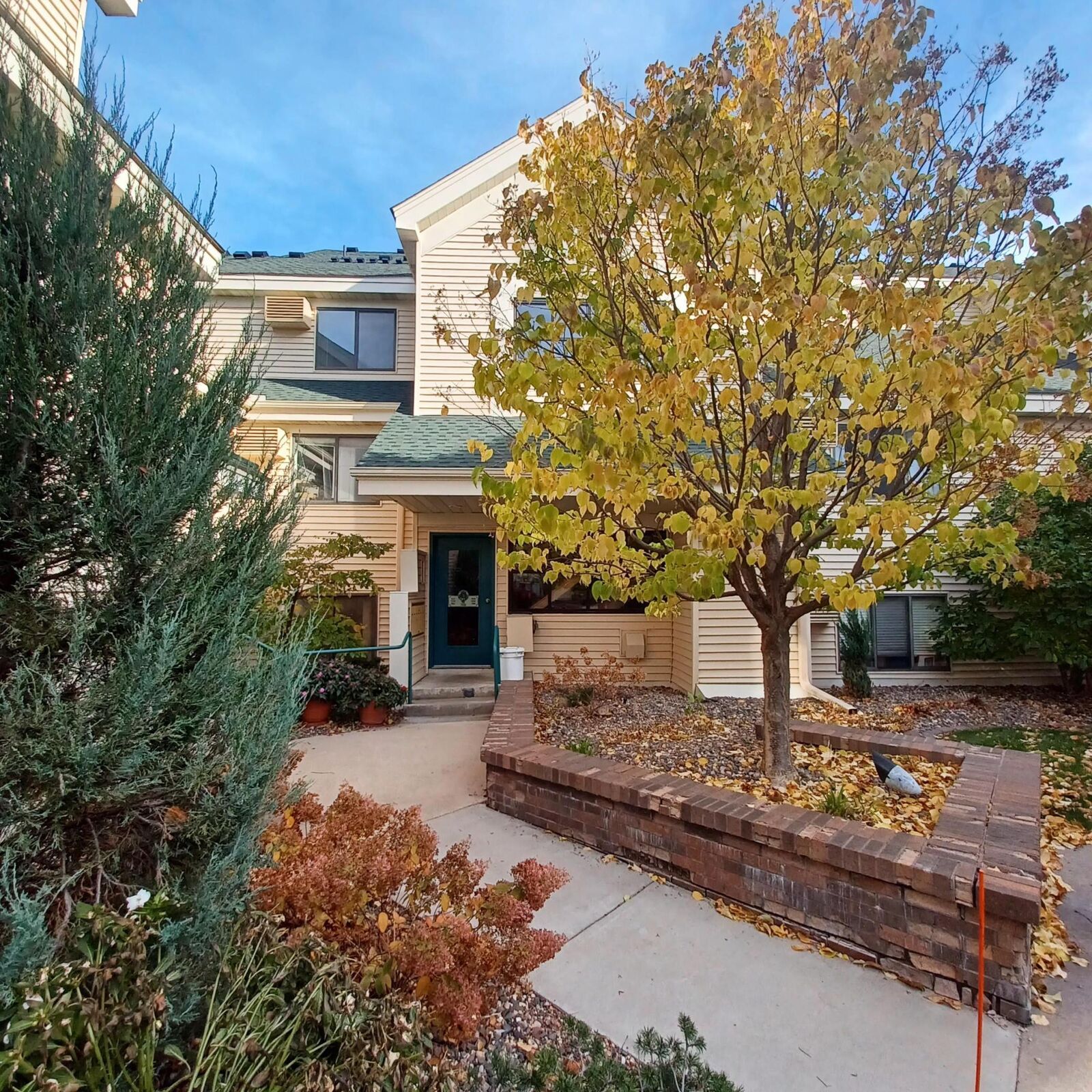 Property Photo: 7631 Edinborough Way 5114 MN 55435