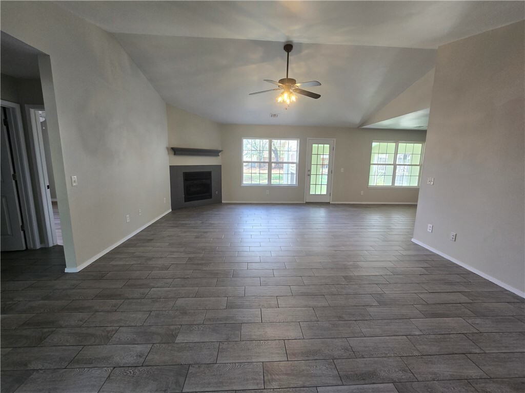 Property Photo:  417 S Neal Street  AR 72753 