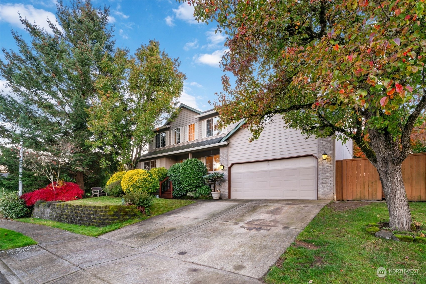 Property Photo:  3908 NW 27th Avenue  WA 98607 