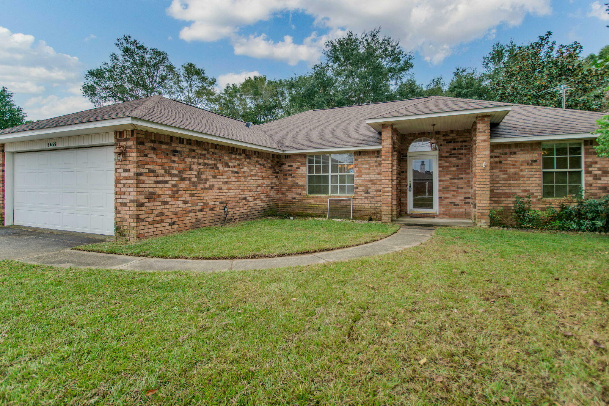 Property Photo:  6659 Ridge Crest Drive  FL 32570 