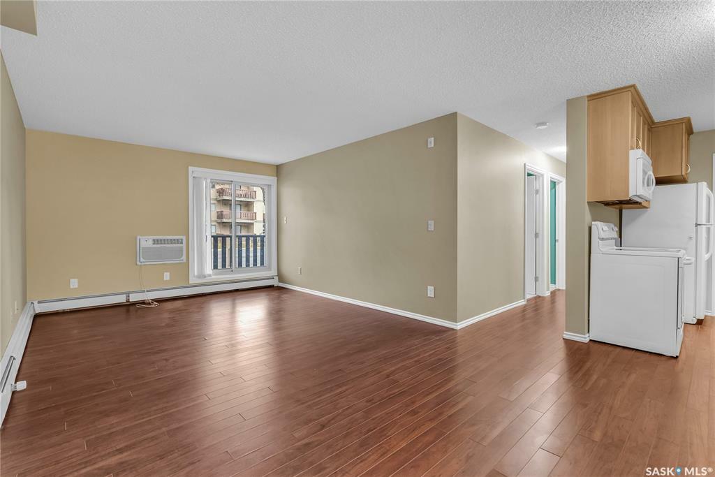 Property Photo:  1121 McKercher Drive 104F  SK S7H 5B8 