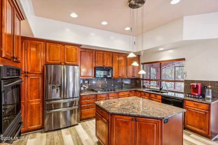 Property Photo:  17819 S Camino De Loreto  AZ 85629 