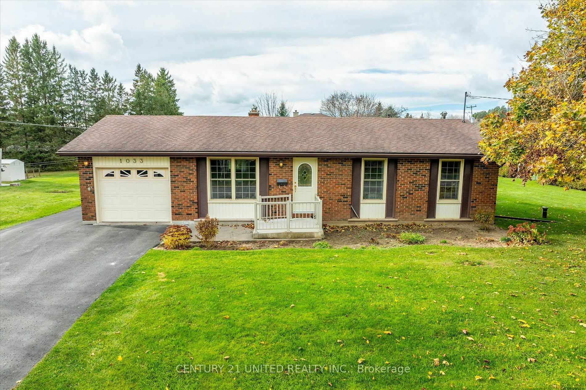 1033 Scollard Rd  Smith-Ennismore-Lakefield ON K9K 1E6 photo