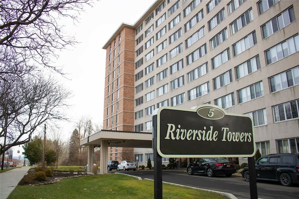 Property Photo:  5 Riverside Drive 109  NY 13905 