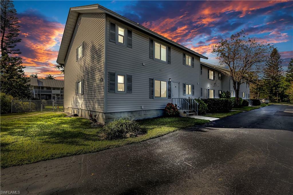 Property Photo: 1297 7th Ave N 102 FL 34102