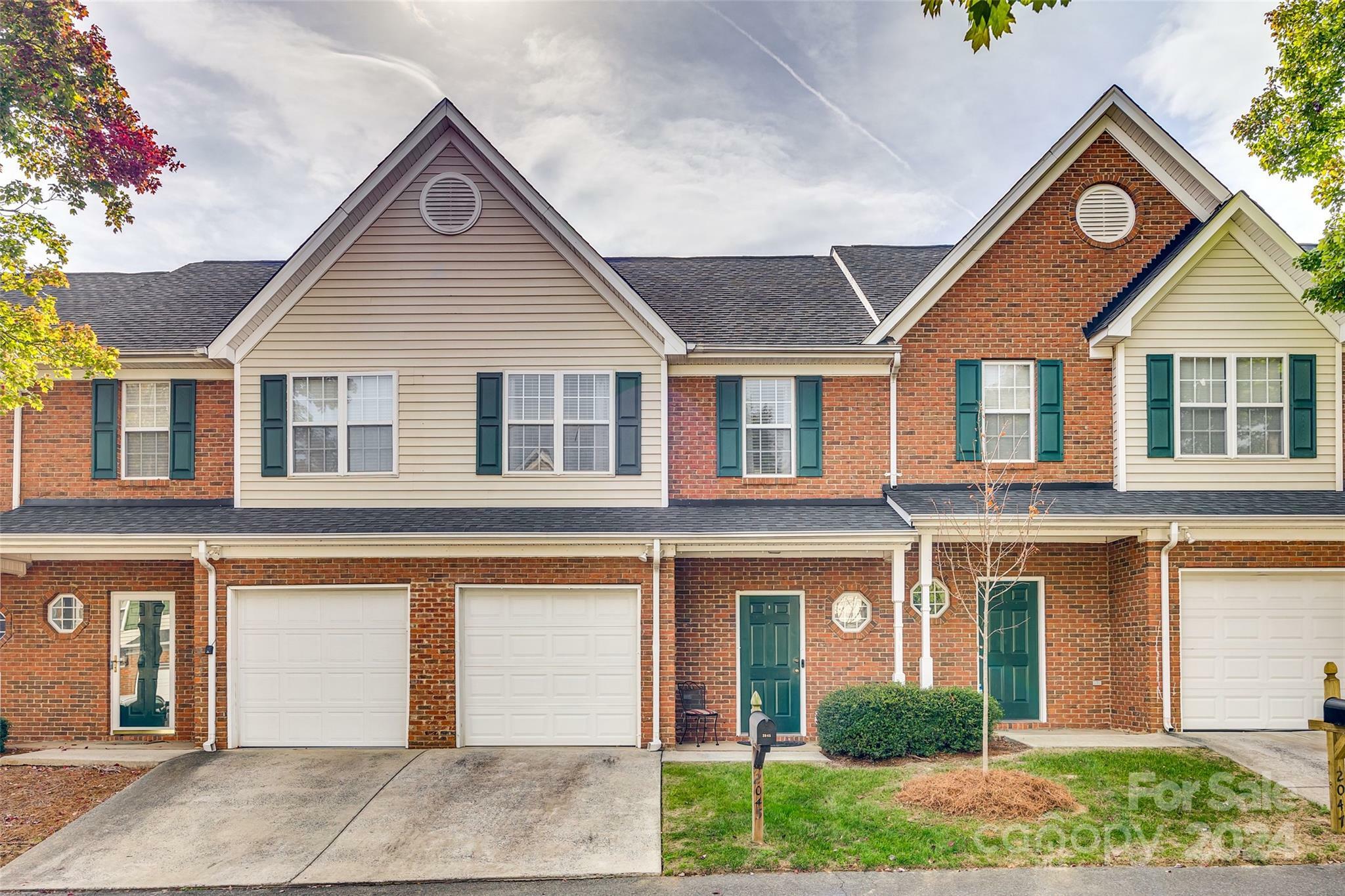 Property Photo: 2045 Lennox Square Road 14 NC 28210