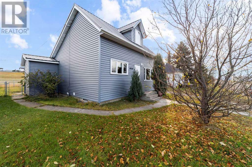 Property Photo:  4930 48 Street  AB T0B 4C0 