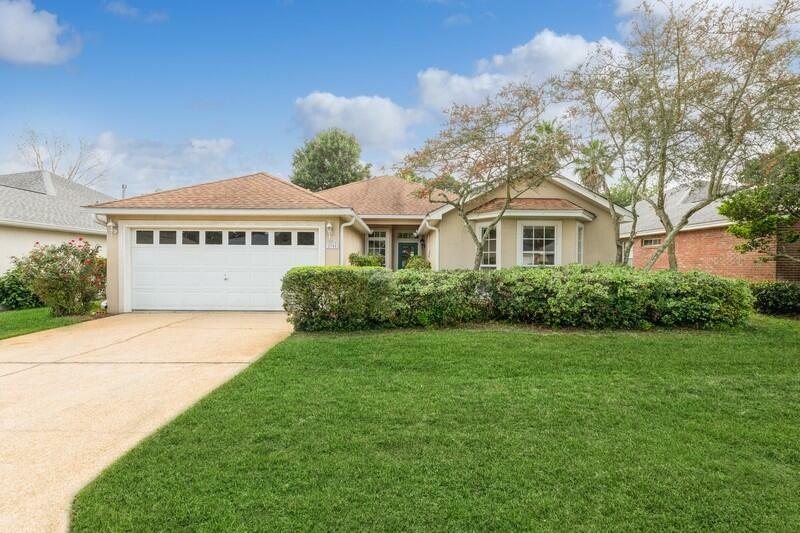 Property Photo:  70 Bay Tree Drive  FL 32550 