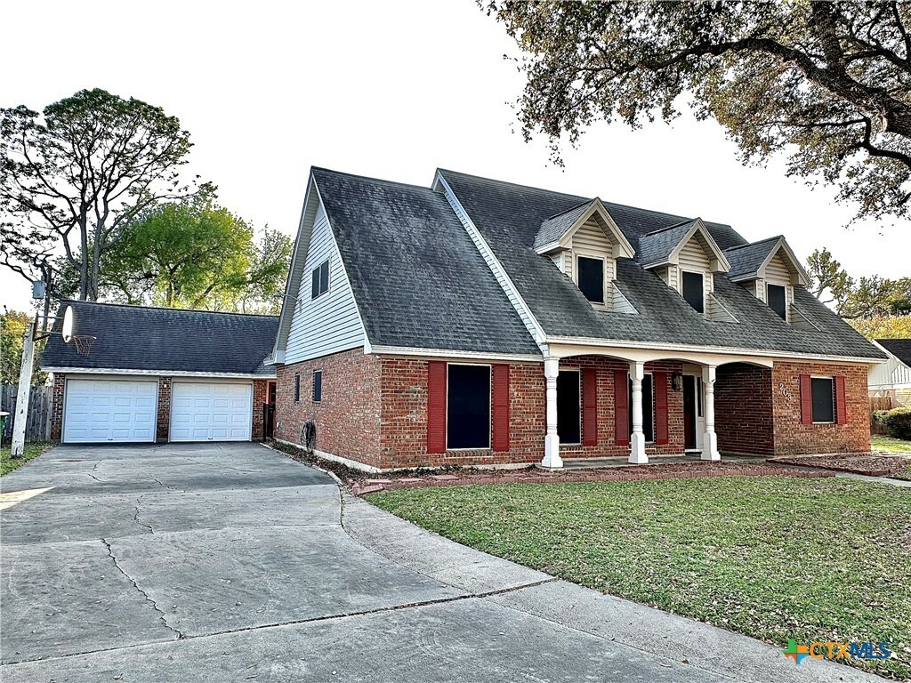 Property Photo: 203 Hampshire Street TX 77904