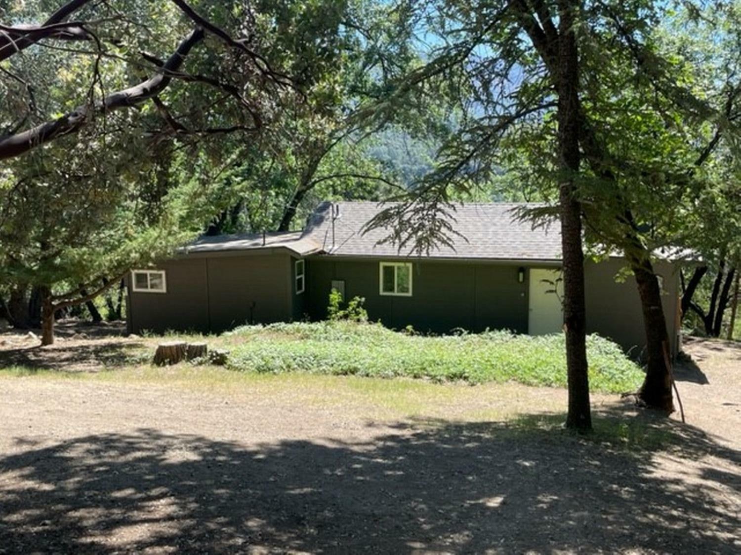 Property Photo:  35935 Sierra Linda Drive  CA 93669 