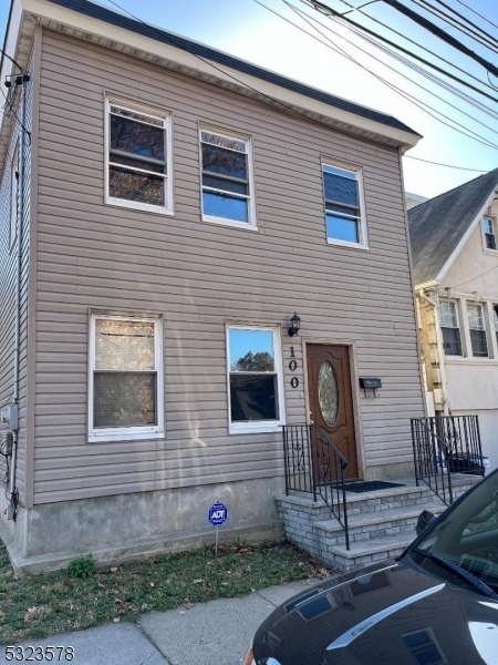 Property Photo:  100 S Devine St  NJ 07106 