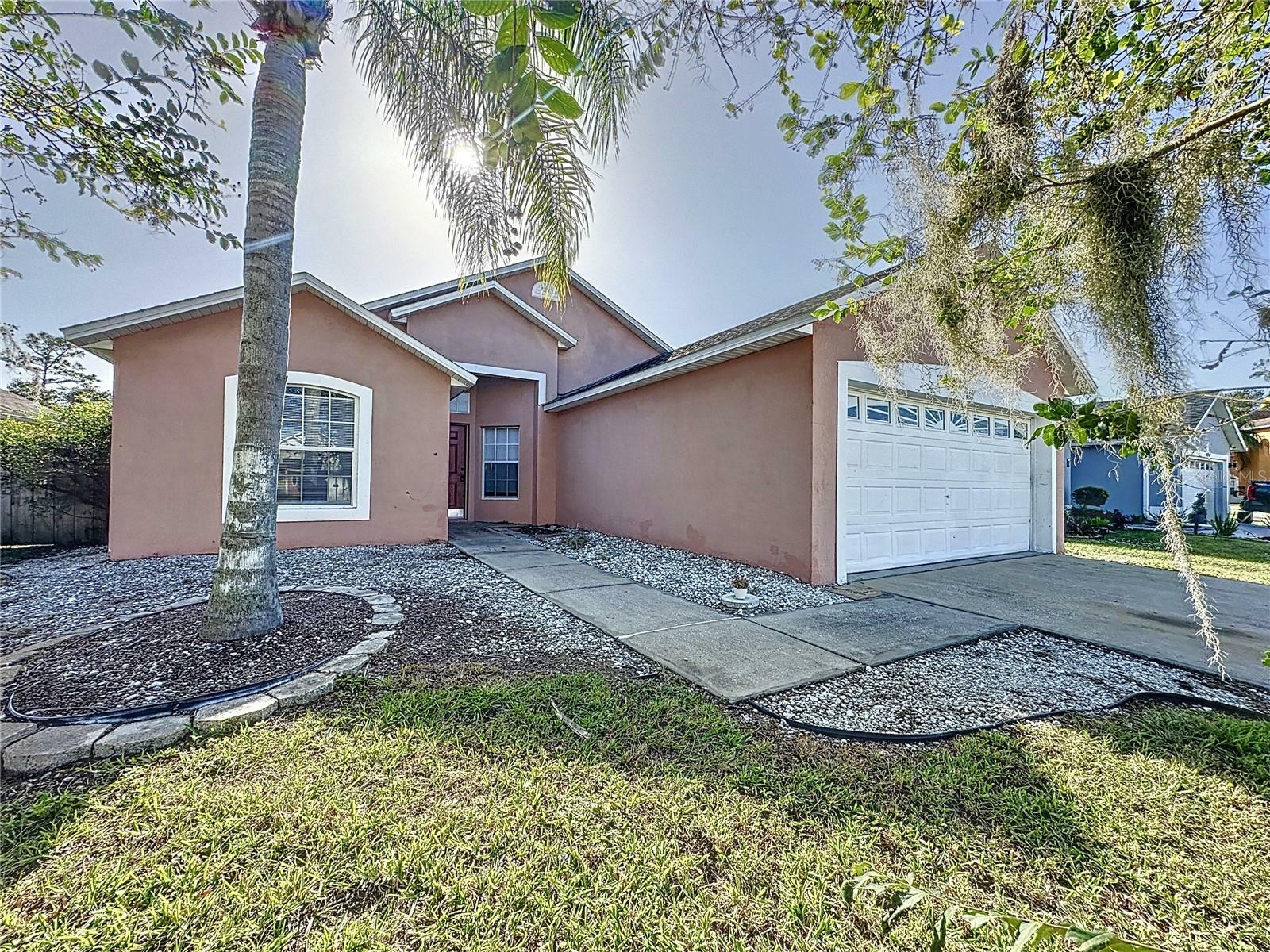 Property Photo:  410 Spice Ct  FL 34758 