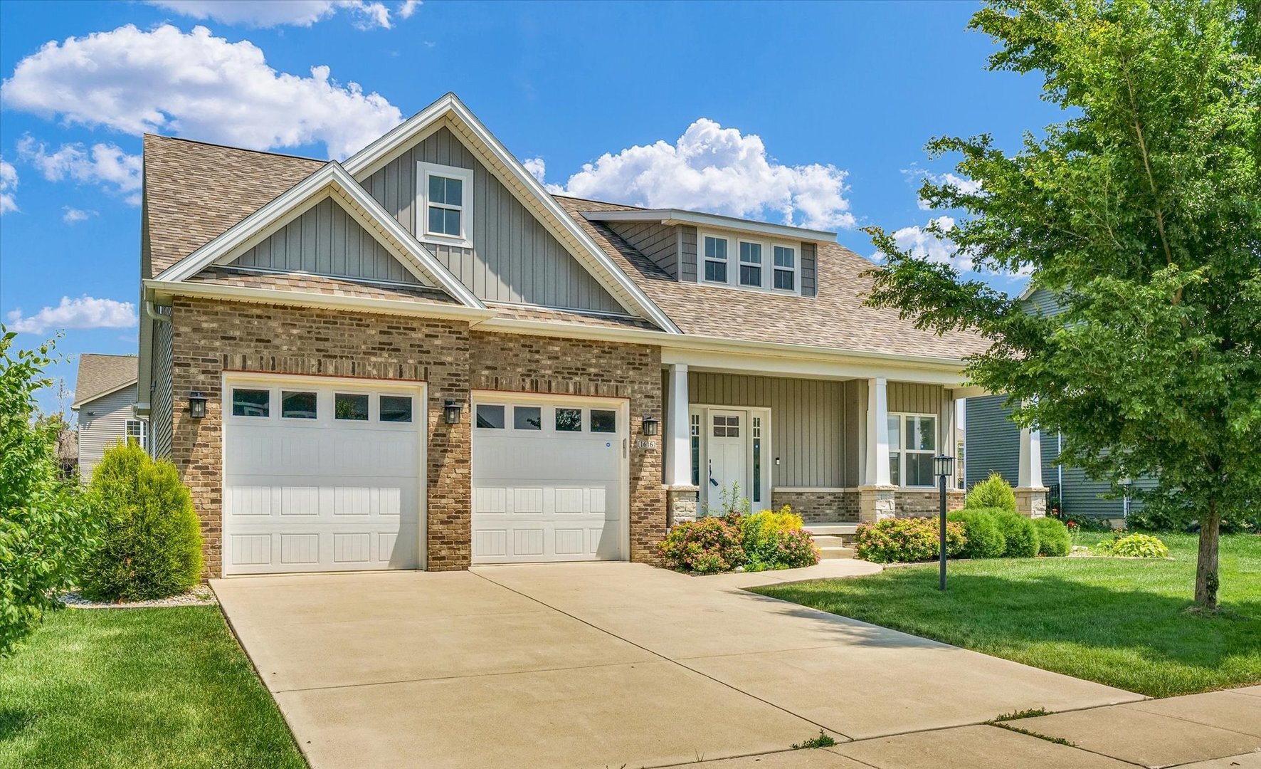 Property Photo: 1616 Kassen Avenue IL 61853