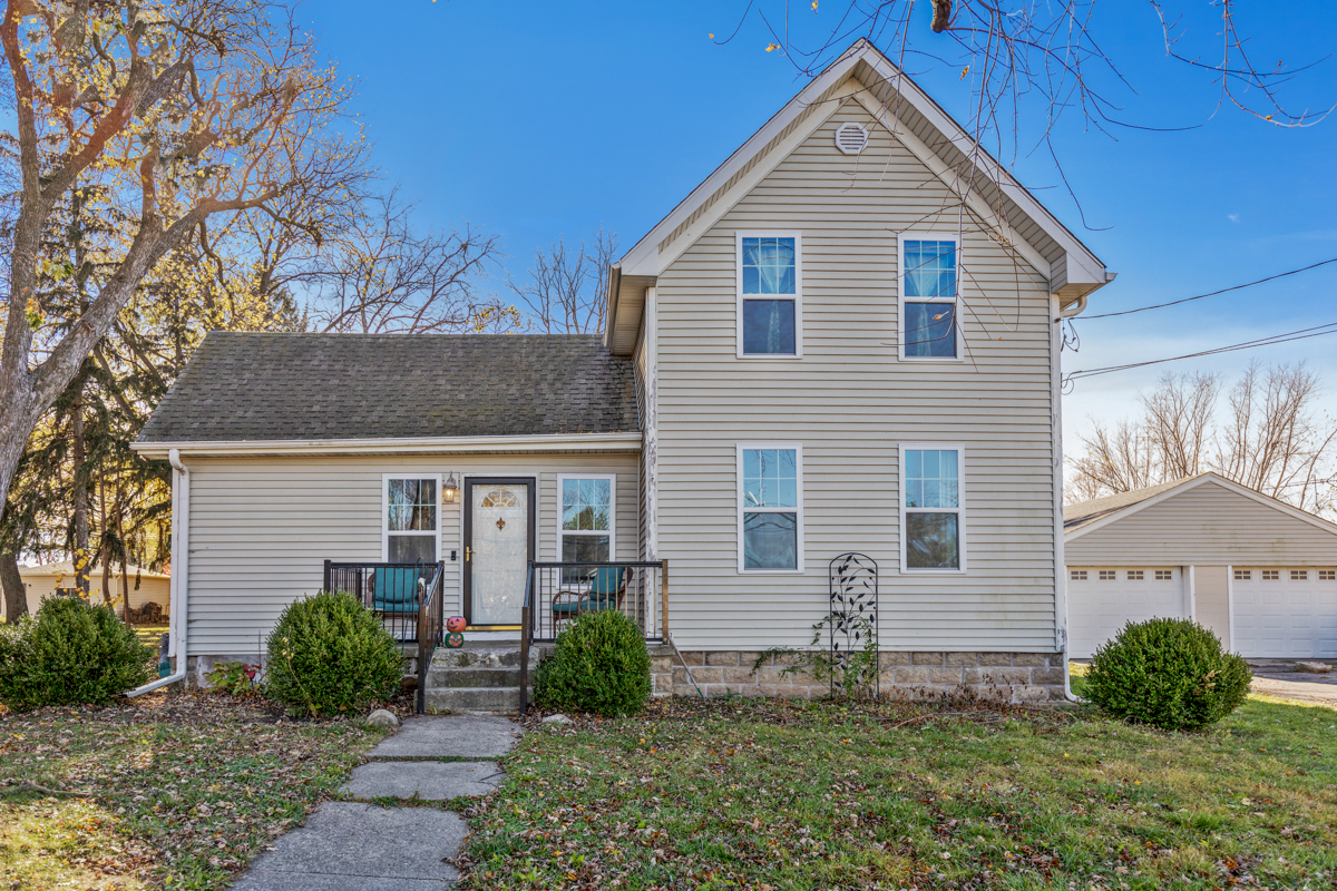 Property Photo:  267 Terwilliger Avenue  IL 60140 