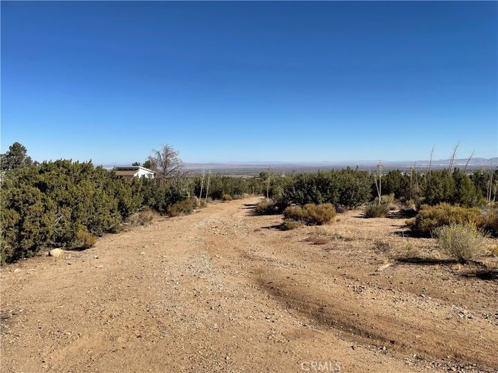 Property Photo:  1948 Vista Road  CA 92372 