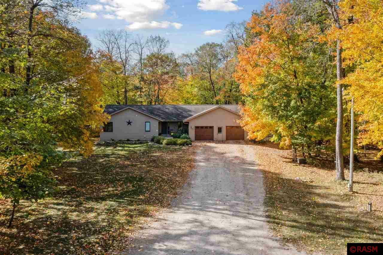 Property Photo:  29833 Henderson Station Road  MN 56044-4425 