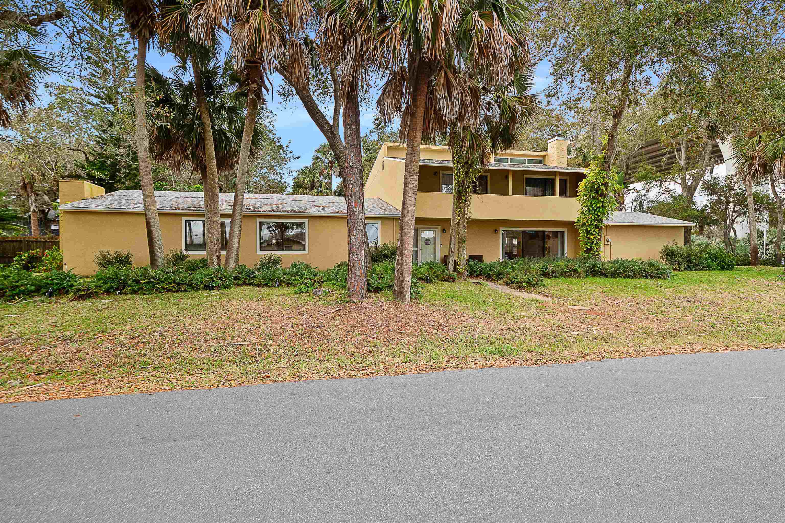 100 Palm Dr  Flagler Beach FL 32136 photo