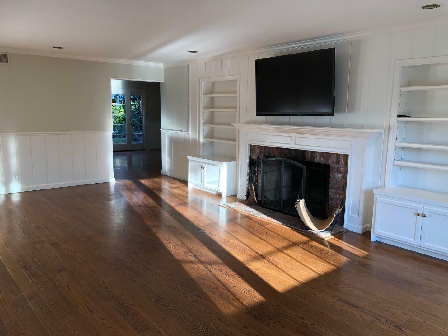 Property Photo:  600 Wallea Drive  CA 94025 