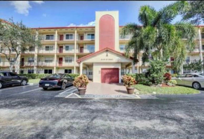 901 SW 128th Ter 205A  Pembroke Pines FL 33027 photo