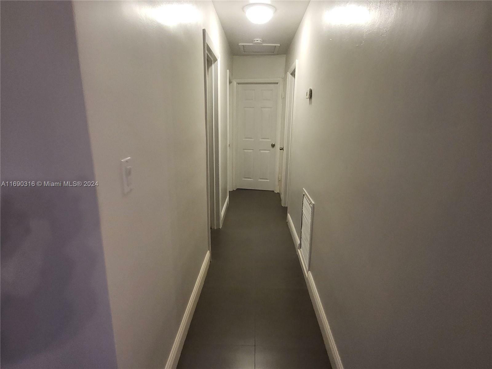 Property Photo:  19000 SW 119th Ave  FL 33177 